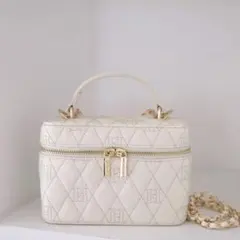 Herlipto Monogram Quilted Vanity Bagのサムネイル
