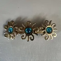 エレガントな青い石付きヘアピン