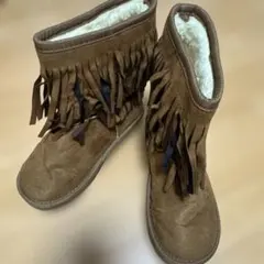 フリンジ付きブラウンムートンブーツ　24cm L 新品未使用
