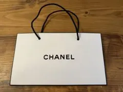 2026年最新】CHANEL ショップ袋・ショッパーの人気アイテム - メルカリ