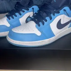 AIR JORDAN 1 LOW ユニバーシティーブルー