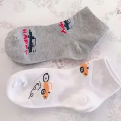 子供用靴下 グレーとホワイト 車デザイン