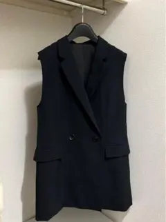 GU オーバーサイズテーラードベスト