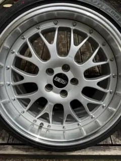 Ole様送料込　 BBS A33 PCD100 5穴 バリ溝 205/55R16 Ole様送料込 BBS A33 PCD100 5穴 バリ溝 205/55R16 - メルカリ