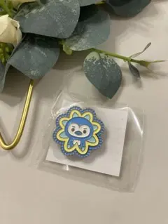 M!LK 塩﨑太智 シャカレボ カプセルレボリューション ガチャ ピンバッジ
