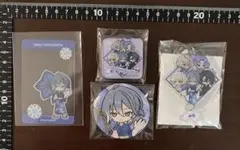 18TRIP エイトリ 全体会議 缶バッジ ミニキャラトレカ 蜂乃屋凪 - メルカリ