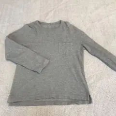 ユニクロ　長袖カットソー
