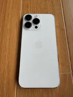 Apple iPhone 13 動作良好 ジャンク品 本体背面ひび割れ iPhone13Pro・ジャンク買取・富士】背面がバキバキの状態でも◯万円で