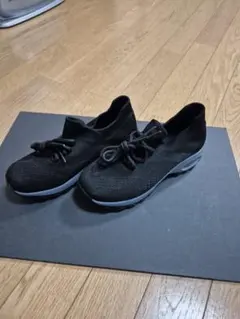 ブラック ニットスニーカー 36サイズ(日本サイズ　23.０センチ)