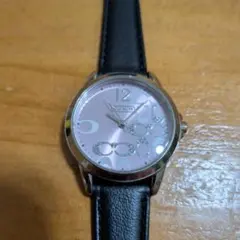 コーチ　ピンク文字盤のクォーツ　腕時計　稼動品