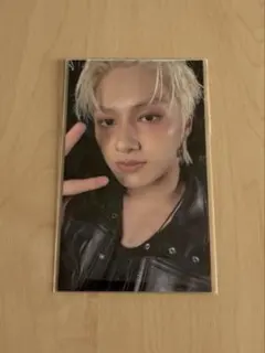 SEVENTEEN ジュン ユニバ ラキドロ トレカ