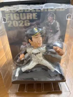阪神タイガース ボブルヘッド人形 岩崎優投手＆石井大智投手 - メルカリ