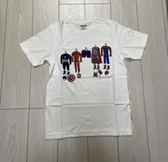 UNIQLO × MERVEL UT アベンジャーズ　Tシャツ