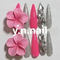 夏ネイル プルメリアネイル ギャル 派手 ちゅるん ネイルチップ ロング