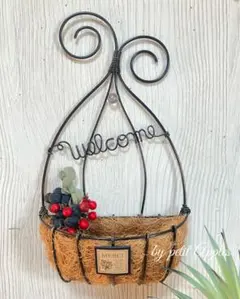 鳥かごプランターwelcome、多肉プランター壁掛け