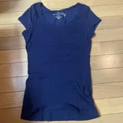 4940 H&M L.O.G.G. ネイビー Vネック Tシャツ
