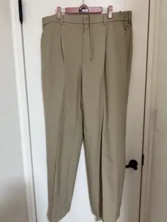 UNIQLO ベージュ XL スラックス