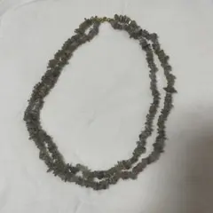 ネックレス　グレーストーン　2連