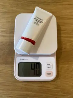 資生堂　リバイタルエッセンススキングロウプライマー　化粧下地