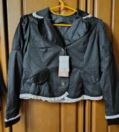 しまむら　愛野えり　シャーロットの水曜日　ジャケット