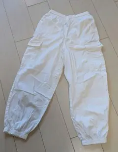 GU ホワイトカーゴパンツ ティーンSサイズ