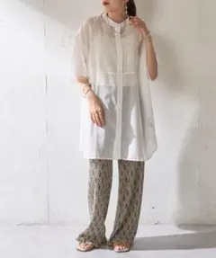 discoat ピンタックスタンドカラーブラウスのサムネイル
