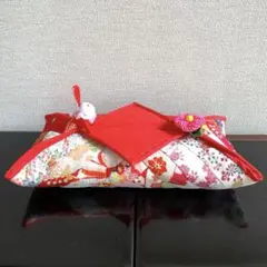 164 ちりめん細工　ボックスティッシュカバー　古布