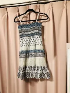 花柄ワンピース