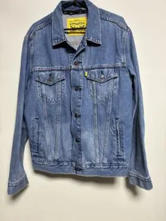 【専用】Levi's スヌーピー刺繍 デニムジャケット M