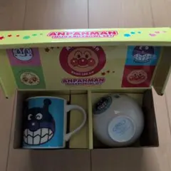 アンパンマン　（バイキンマンマグ＆茶碗セット）