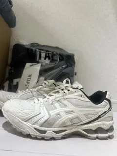 超美品　asics GEL-KAYANO 14 27cm