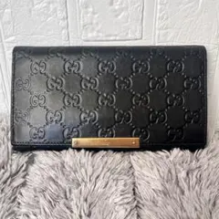 美品　GUCCI✨シマ　長財布　ブラック　ロゴプレート　メンズ