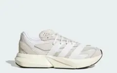 adidas LIGHTBLAZE シューズ　23㎝