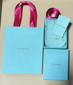 [美品]Tiffanyティファニー バレンタイン限定ショッパーリボン空箱セット❤️