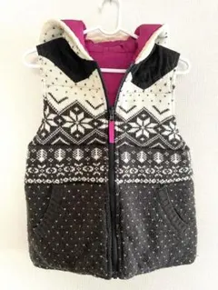 ノルディック柄 中綿ベスト フード付き