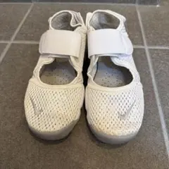 Nike エアリフト　キッズ　22cm