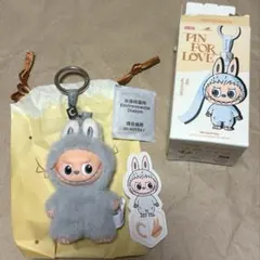 未使用♡イニシャル　ラブブ　C グレー　アルファベット