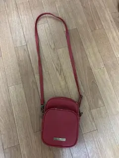 トゥービーバイアニエスベーのサムネイル