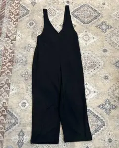 GU カットソーサロペットパンツ ブラック　Mサイズ