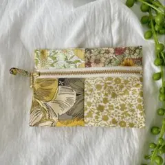 リバティ生地 パッチワークファスナー付ミニポーチ