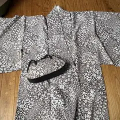 着物とバッグのサムネイル