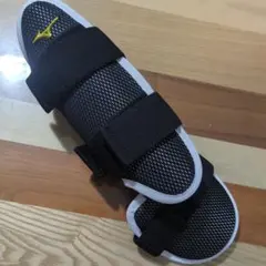 Mizuno Pro フットガード ブラック 野球のサムネイル