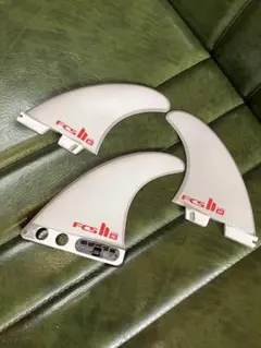 新品未使用品FCS2 HARLEYハーレーシングルBOX TRI FIN SET - メルカリ