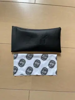 Zoff メガネケースとメガネ拭きセット