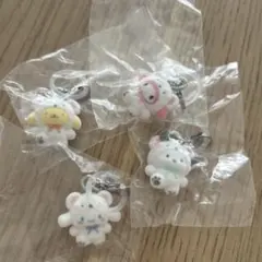 サンリオ　めじるしアクセサリー　ふわふわスノー