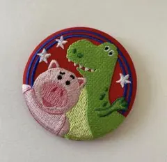 トイ・ストーリー ハム&レックス　刺繍缶バッジ