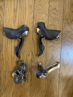 SHIMANO 105 前後ディレイラー、シフターセットのサムネイル