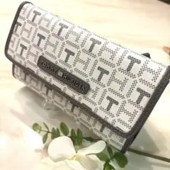 ラスト1点☆新品タグ付き☆TOMMY HILFIGER 長財布のサムネイル