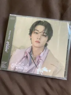 JAPAN 3rd Mini Album 『Hollow』 Lee Know盤