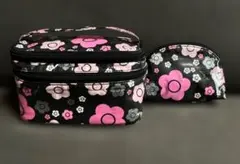 MARY QUANT バニティポーチ、ラウンドポーチ（セット）